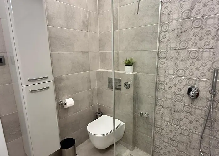 Playera Holiday home Naousa (Paros)